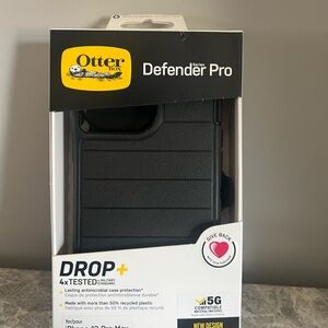 OtterBox Defender Pro Black Case